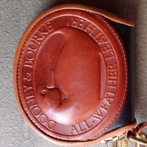 RARE! Vintage Dooney & Bourke AWL Black Big Duck Coin Purse Wristlet. - Picture 2 of 7